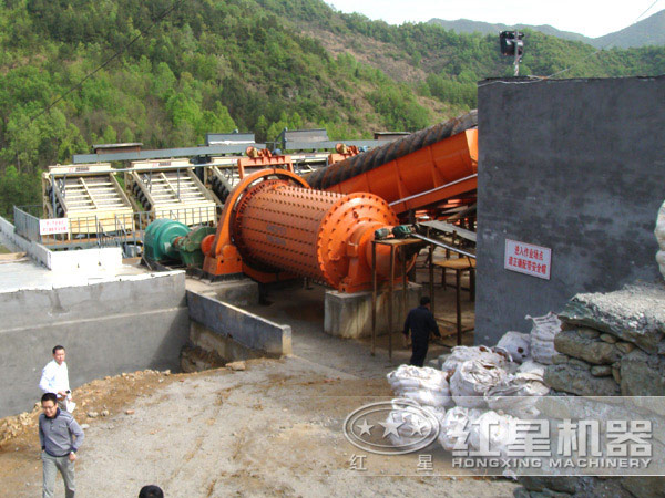 螺旋分級機(jī)用戶生產(chǎn)現(xiàn)場實(shí)拍圖