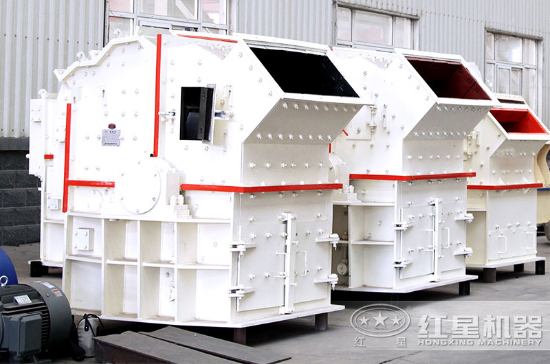 日產(chǎn)300方細(xì)碎機(jī)實(shí)拍圖 日產(chǎn)300方細(xì)碎機(jī)實(shí)拍圖