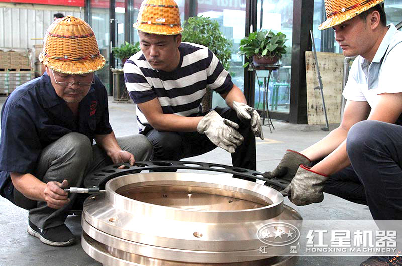 專注、用心，每個細節(jié)嚴格要求