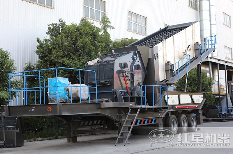 流動(dòng)打石頭機(jī)配置反擊破