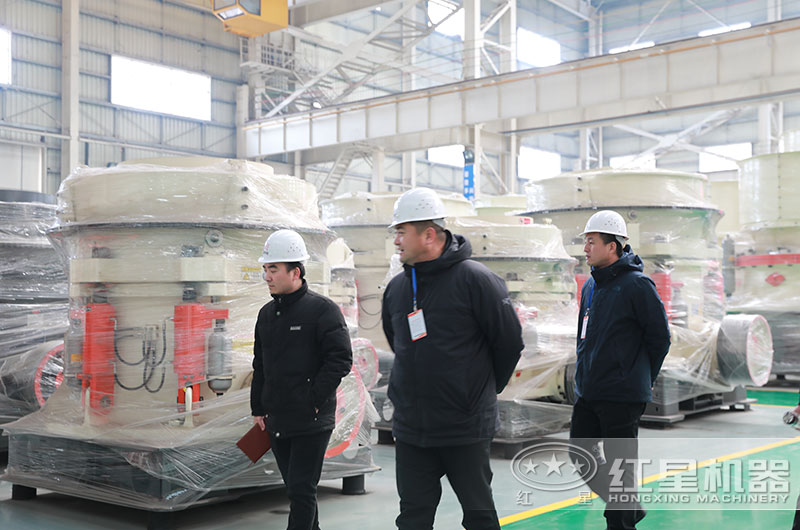 客戶來廠深入了解設備 客戶來廠深入了解設備