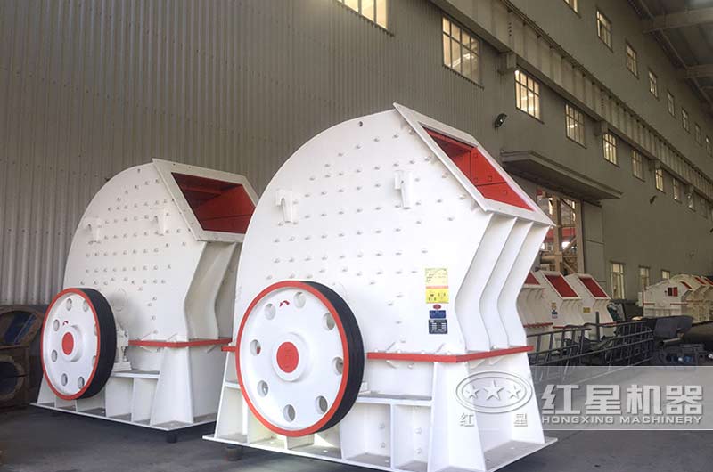 重錘式礦山碎石機：一次成型