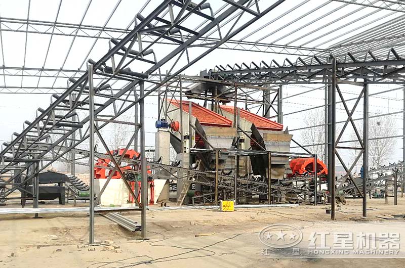 日產(chǎn)1000方洗沙設(shè)備安裝現(xiàn)場(chǎng)圖