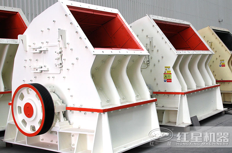 重錘式破碎機廠區(qū)實拍大圖